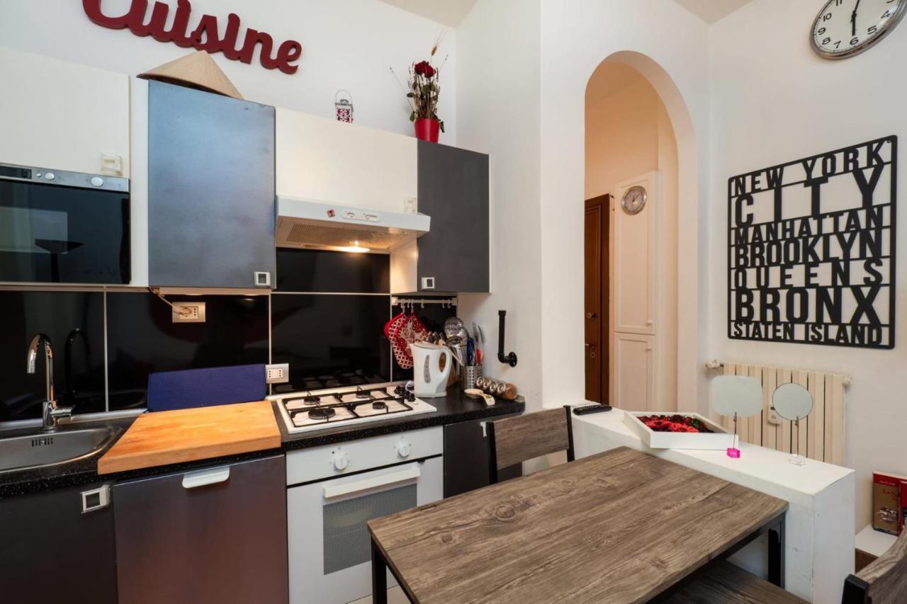 Navigli Apartment- Hosted By Sweetstay Milano Eksteriør billede