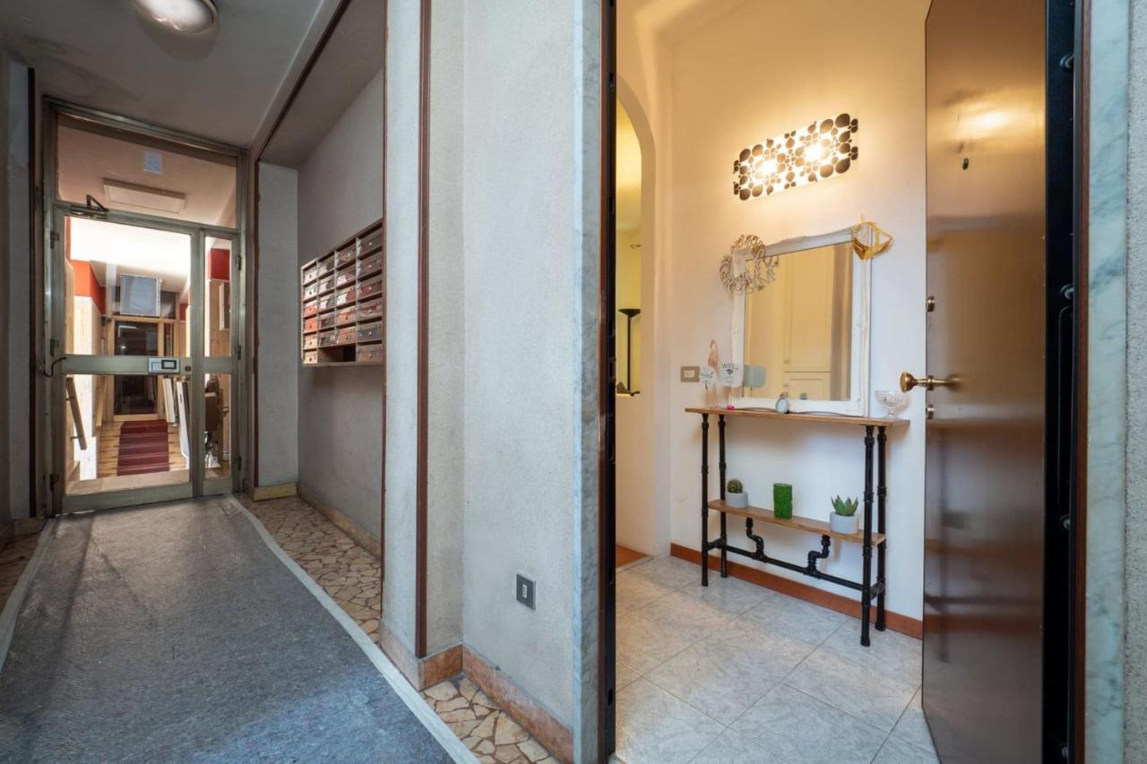 Navigli Apartment- Hosted By Sweetstay Milano Eksteriør billede
